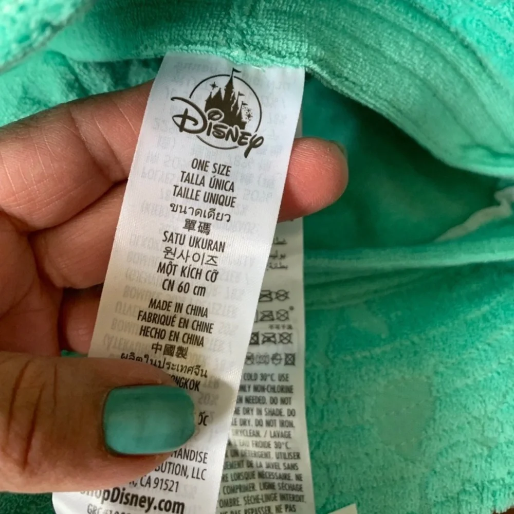 New!Disney Park Terry Bucket Hats, Mickey & Friends, Bundle of 4 One size